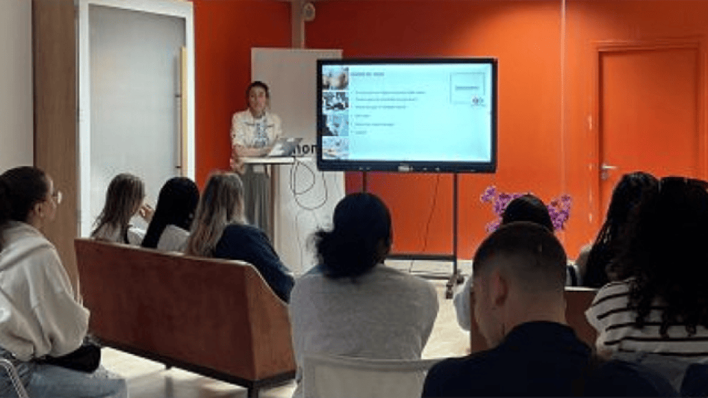 Bannière visuelle de présentation de la formation